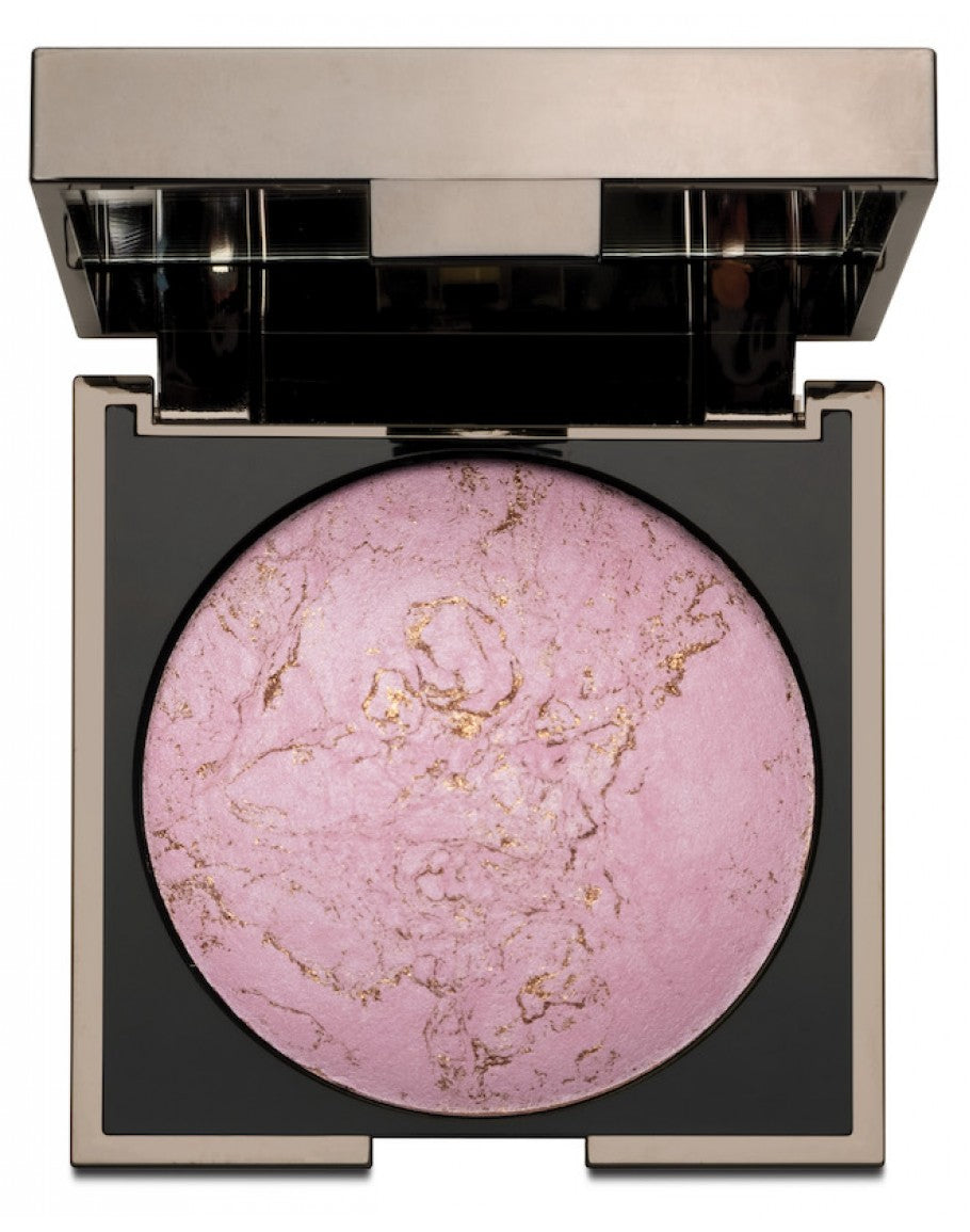 Platinum Illuminating Baked Mineral Powder