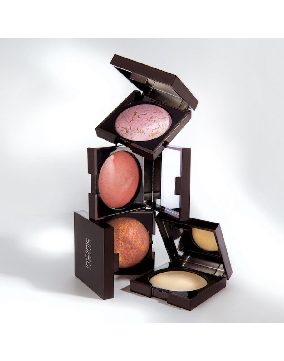 Platinum Illuminating Baked Mineral Powder
