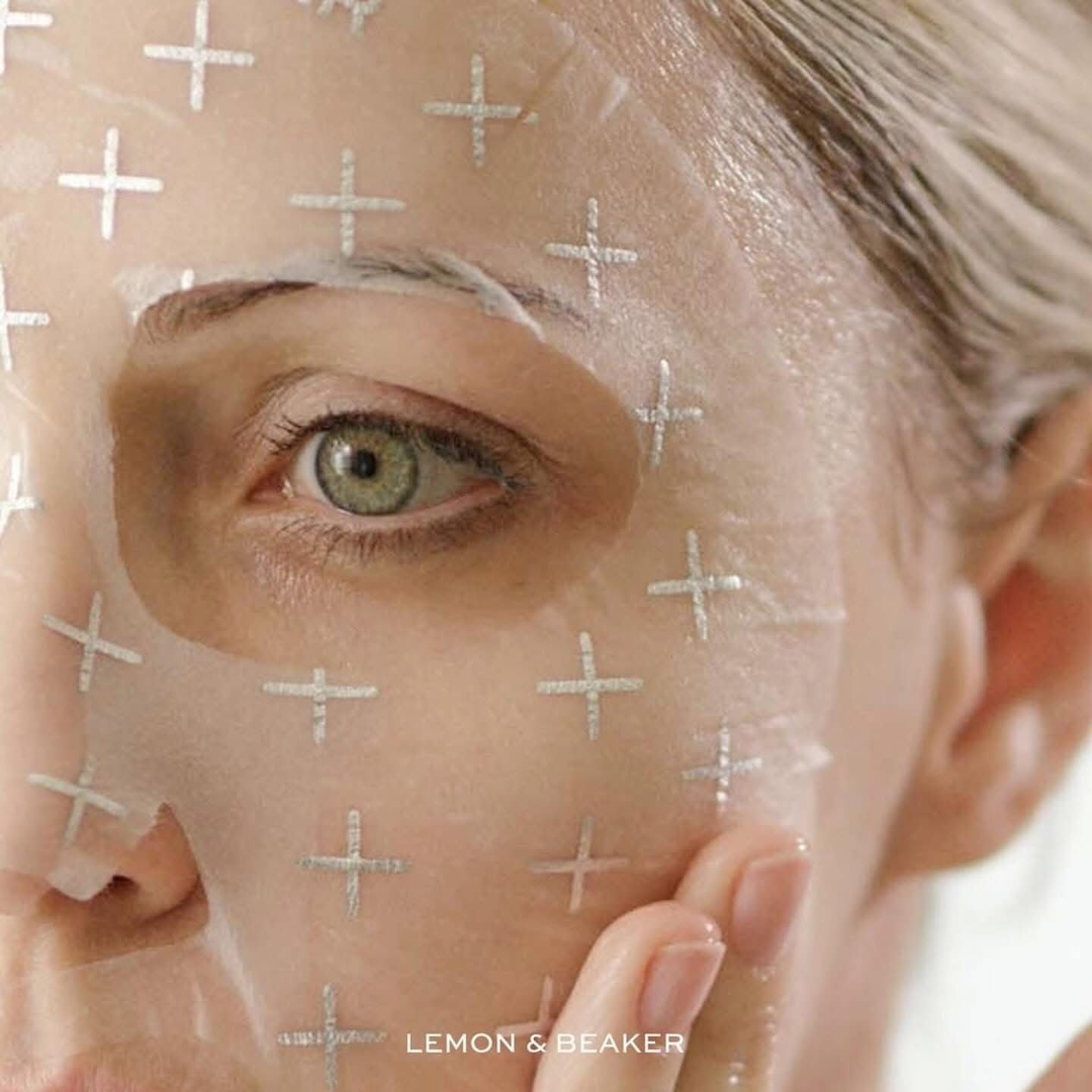 NOUVEAU Masque en feuille éclaircissant micro-courant 5 pièces