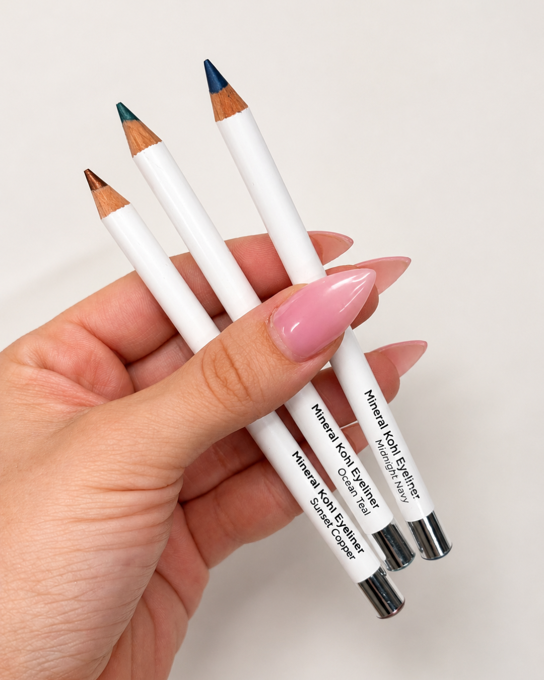 Metallic Mineral Khol Eyeliner