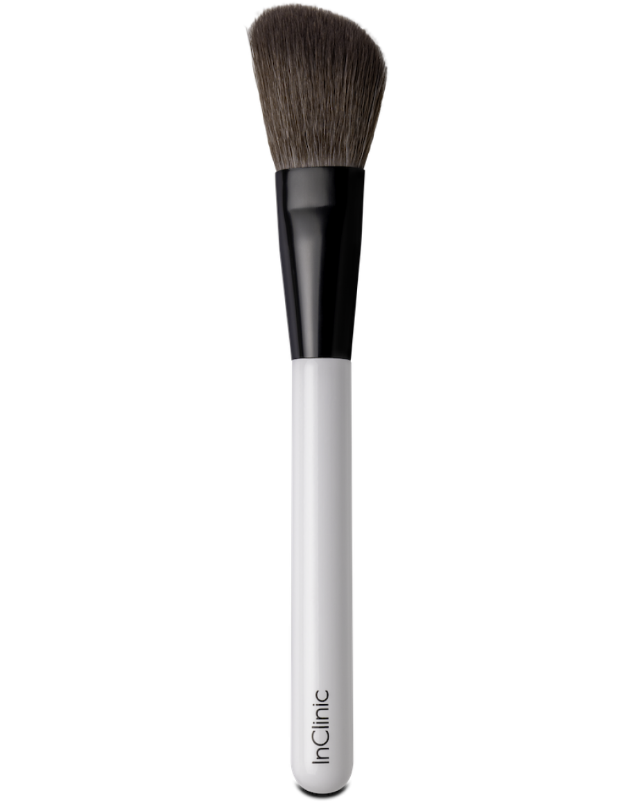 ANGLED CHEEK BRUSH